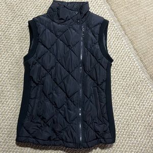 Marc New York puffer vest. Asymmetrical zipper. Size XS.